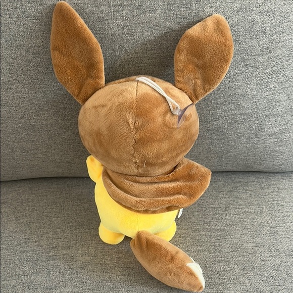 Pokemon Pikachu Winking Plush dressed as Eevee - Picture 2 of 5